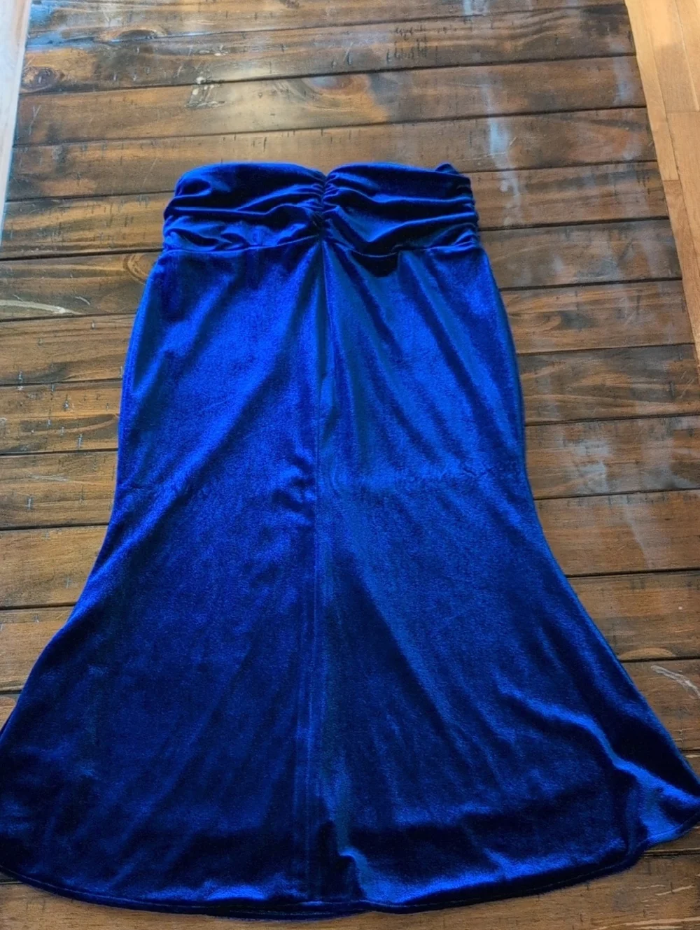 Miss Circle Betta Velvet Flared Pencil Skirt